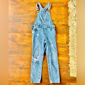 LiKE NEW super cute Denim Jean Overall for Girls size M